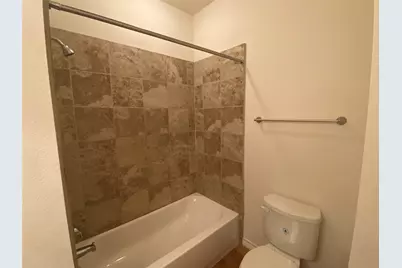 400 West Street #C, Hutto, TX 78634 - Photo 10