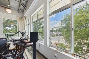 2401 E 6th St, Austin, TX 78702 - Photo 10