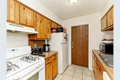 12002 Arrowwood Drive, Austin, TX 78727 - Photo 8