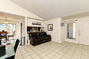 12002 Arrowwood Dr, Austin, TX 78727 - Photo 4