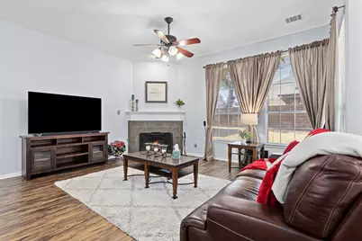 807 Yale Drive, Pflugerville, TX 78660 - Photo 4