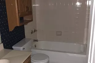 915 W 23rd Street W, Austin, TX 78705 - Photo 8