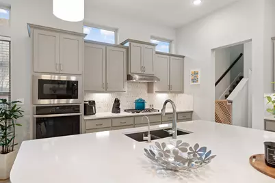 2501 Costera Street, Leander, TX 78641 - Photo 10