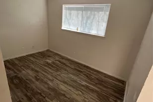 2627 Jones Rd, Austin, TX 78745 - Photo 2