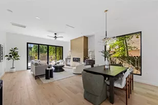 705 E 50th St, Austin, TX 78751 - Photo 4