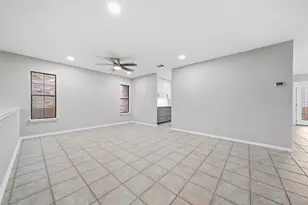 2423 Lavendale Ct, Austin, TX 78748 - Photo 6