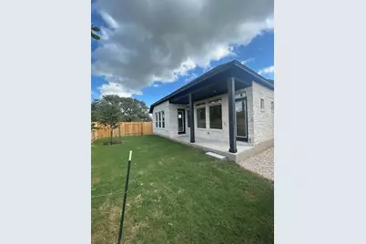 185 Comfort Drive, Buda, TX 78610 - Photo 8