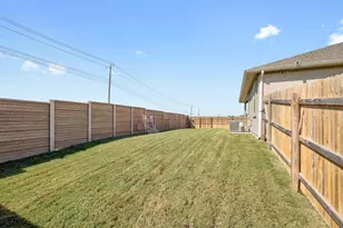 208 Abby Rd, Georgetown, TX 78626 - Photo 26