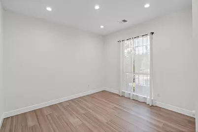 8820 Colberg Drive, Austin, TX 78749 - Photo 14
