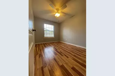 1303 Pendergrass Street, Lockhart, TX 78644 - Photo 12