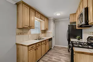 4801 Saguaro Rd, Austin, TX 78744 - Photo 12
