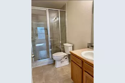 400 Blue Shale Drive, Jarrell, TX 76537 - Photo 6
