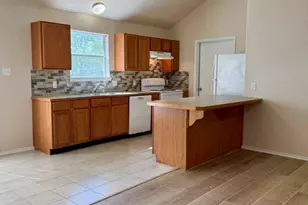 400 Blue Shale Dr, Jarrell, TX 76537 - Photo 12