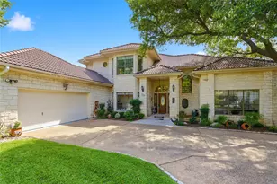 34 Wingreen Loop, The Hills, TX 78738 - Photo 2