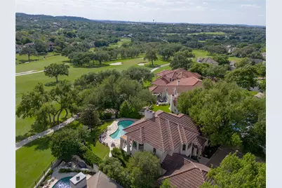 34 Wingreen Loop, The Hills, TX 78738 - Photo 4