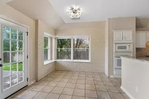 725 Botany Bay Cir, Pflugerville, TX 78660 - Photo 10