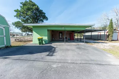 1000 N 5th St Street, Kenedy, TX 78119 - Photo 2