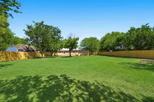 125 Discovery Ln, San Marcos, TX 78666 - Photo 12