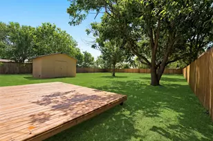 125 Discovery Ln, San Marcos, TX 78666 - Photo 14
