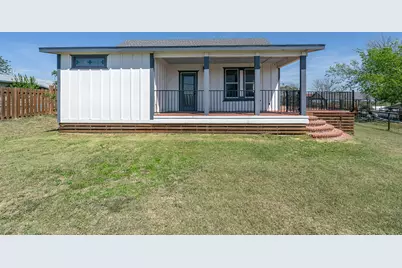 302 N Austin Street, Coupland, TX 78615 - Photo 1