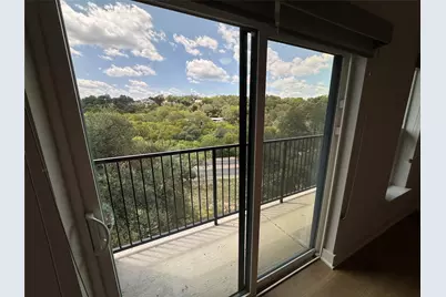 2500 Longview Street #302, Austin, TX 78705 - Photo 8