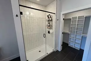 2500 Longview St, Austin, TX 78705 - Photo 12
