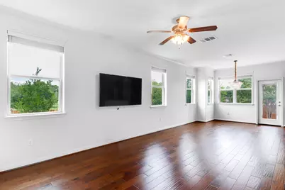 3022 Sea Jay Drive, Austin, TX 78745 - Photo 4