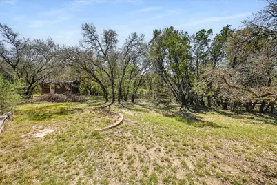 22419 Hazy Hollow Cove, Spicewood, TX 78669 - Photo 26
