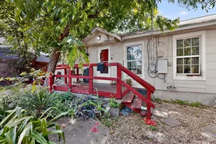 1302 1/2 Walnut Ave E, Austin, TX 78702 - Photo 8