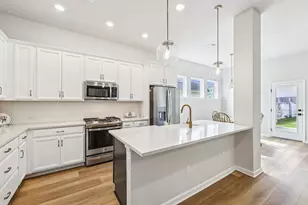 118 Cibolo Creek Loop, Bastrop, TX 78602 - Photo 8