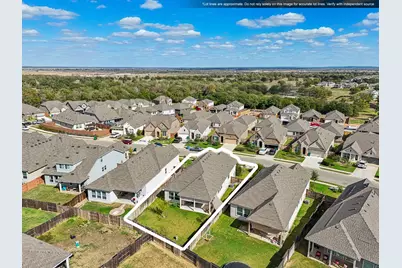 118 Cibolo Creek Loop, Bastrop, TX 78602 - Photo 32