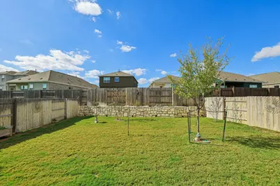 118 Cibolo Creek Loop, Bastrop, TX 78602 - Photo 28