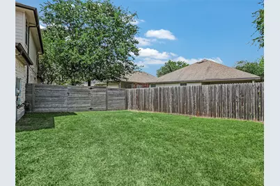 2009 National Park Boulevard, Austin, TX 78747 - Photo 4