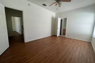 5402 Martin Ave, Austin, TX 78751 - Photo 8