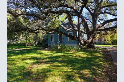 3407 Hampton Road #A and B, Austin, TX 78705 - Photo 2