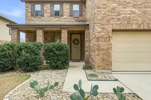 1200 Hyde Park Dr, Round Rock, TX 78665 - Photo 2