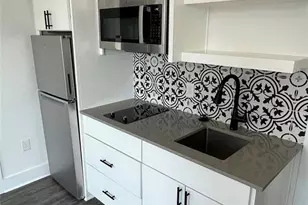 7603 Carver Ave, Austin, TX 78752 - Photo 4