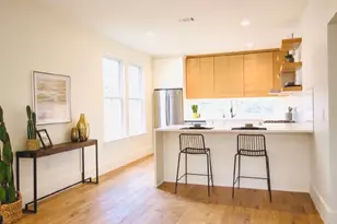 1903 W 30th St, Austin, TX 78703 - Photo 4