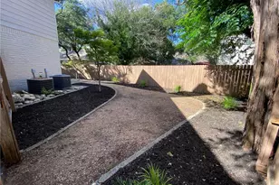 4 Muirfield Greens Cove, Lakeway, TX 78738 - Photo 24