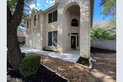 4 Muirfield Greens Cove, Lakeway, TX 78738 - Photo 2