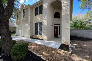4 Muirfield Greens Cove, Lakeway, TX 78738 - Photo 2