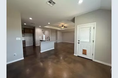 1047 Fieldstone Drive, Lampasas, TX 76550 - Photo 8