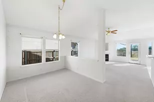 226 Sunshadow Dr, Lockhart, TX 78644 - Photo 16