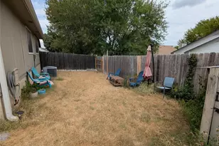 11609 Tallow Field Way, Austin, TX 78758 - Photo 16