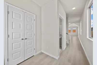 206 Hornet Street, Elgin, TX 78621 - Photo 4