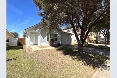 5604 Man O War Stretch Drive, Del Valle, TX 78617 - Photo 2