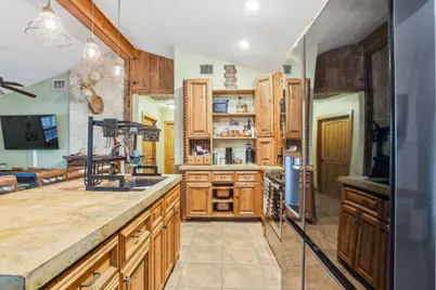 340 Rio Oak, Lakehills, TX 78063 - Photo 4