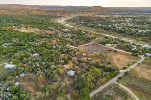 340 Rio Oak, Lakehills, TX 78063 - Photo 32