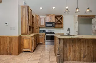 340 Rio Oak, Pipe Creek, TX 78063 - Photo 12