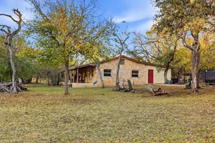 340 Rio Oak, Lakehills, TX 78063 - Photo 6